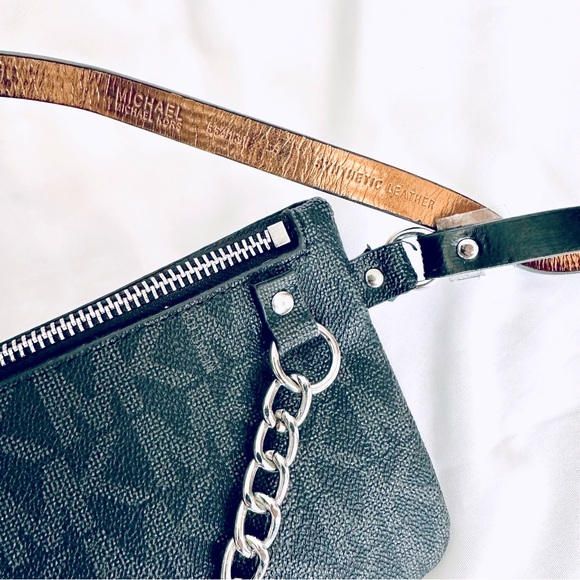 Michael Kors Signature Belt Bag - Picture 8 of 12